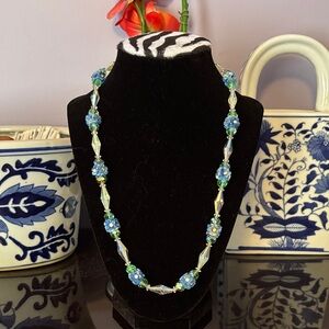 Vintage Vendome Necklace!